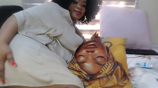 Foxybrownxx1 现场XXX聊天