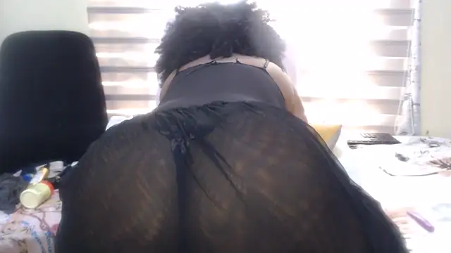 Foxybrownxx1's Webcam Show