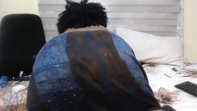 Foxybrownxx1 Adlı Modelin Canlı XXX Sohbeti