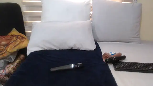 Foxybrownxx1's Webcam Show
