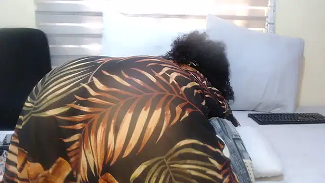 Živý XXX chat Foxybrownxx1