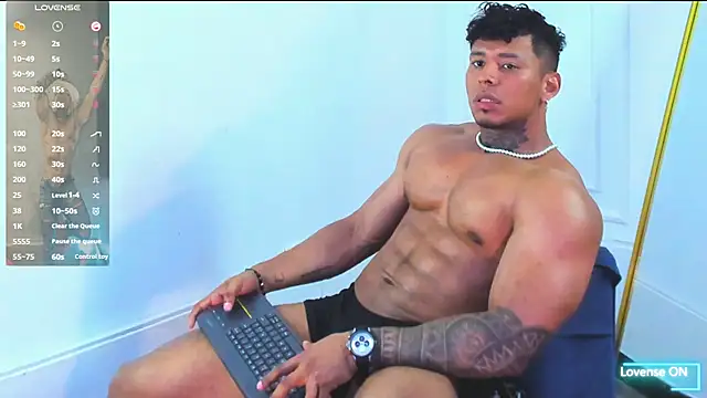bradley_smithのウェブカメラショー