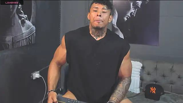 bradley_smithのウェブカメラショー