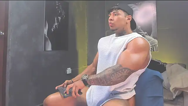 عرض كام bradley_smith
