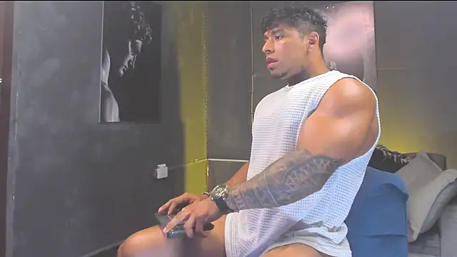 عرض كام bradley_smith