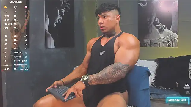 bradley_smith 网络视讯表演