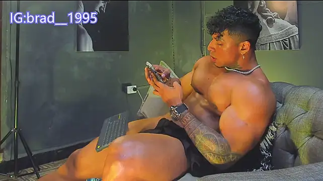 bradley_smith Show Webcam