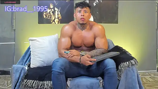 bradley_smith Show Webcam