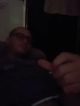 chicostick413 Show in webcam