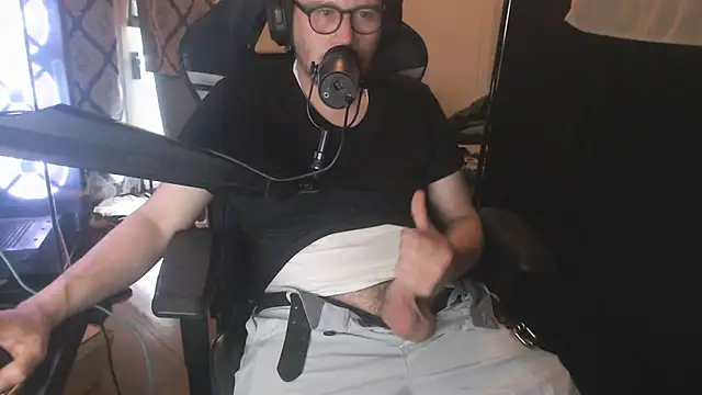 chicostick413's Webcam Show