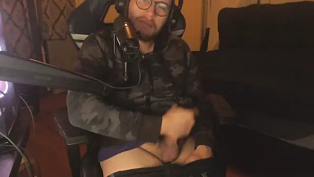 Show de chicostick413 na webcam