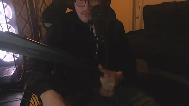 chicostick413 Webcam Show