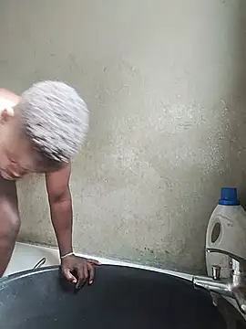 Chocolate_factory_man's Webcam Show