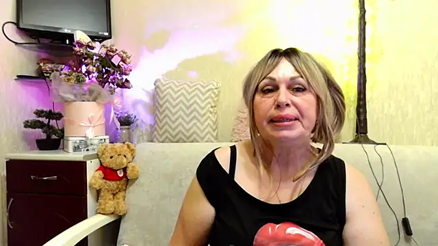SusieNoreen's Live XXX Chat
