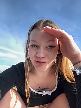 justmilaa: вебкам-шоу