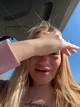 Show modela justmilaa na web-kameri