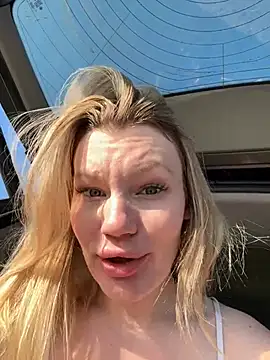 justmilaaのウェブカメラショー