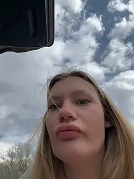 Вебкам-шоу justmilaa