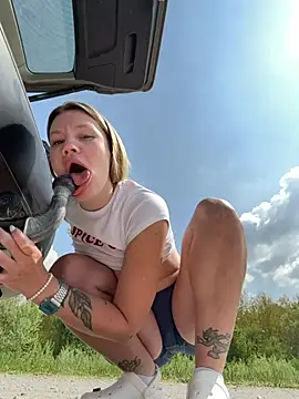 justmilaa – webcam-show