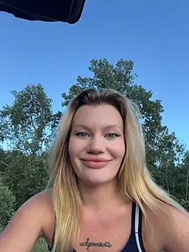 justmilaa's Webcam Show