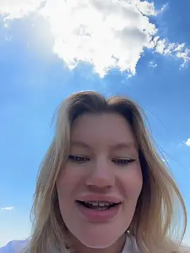 justmilaa's Webcam Show