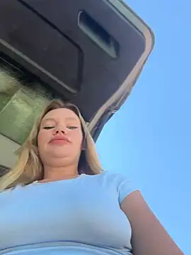 justmilaa's Webcam Show