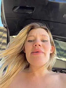 justmilaa's Webcam Show