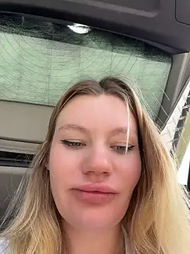 justmilaa's Webcam Show