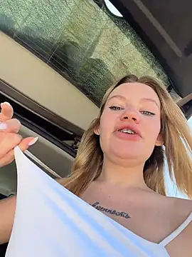 justmilaa's Webcam Show