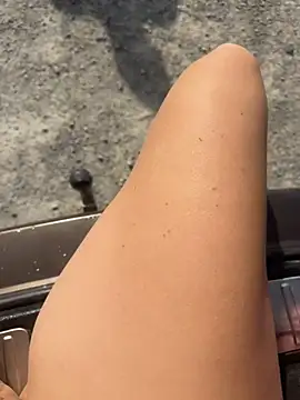 justmilaa Webcam Show