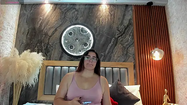 BellaPeers_ Chat XXX live
