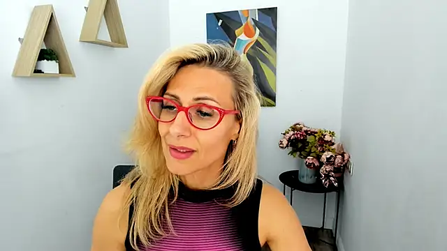 MuseOfStage's Webcam Show