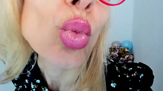 MuseOfStage Live XXX-chat