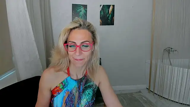 MuseOfStage live XXX chat