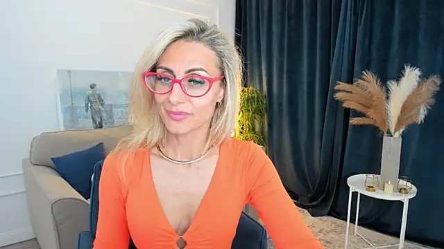 MuseOfStage's Webcam Show
