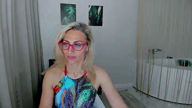 MuseOfStage's Webcam Show