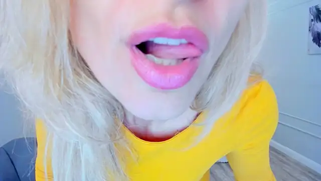 MuseOfStage's Webcam Show
