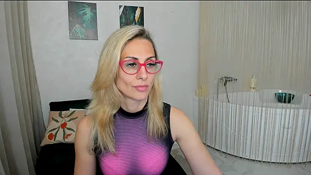 MuseOfStage's Webcam Show