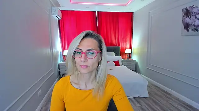 MuseOfStage Show in webcam
