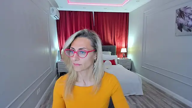 MuseOfStage's Webcam Show