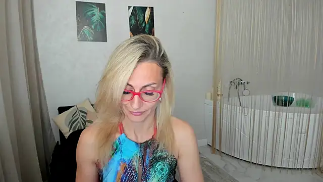 MuseOfStage's Webcam Show