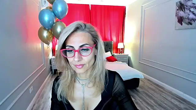 MuseOfStage Chat XXX in diretta