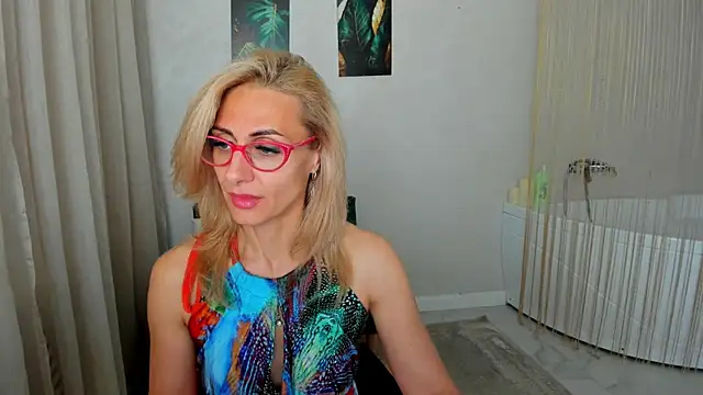 MuseOfStage's Webcam Show