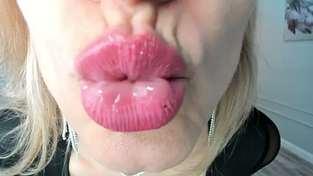 MuseOfStage Live XXX-Chat