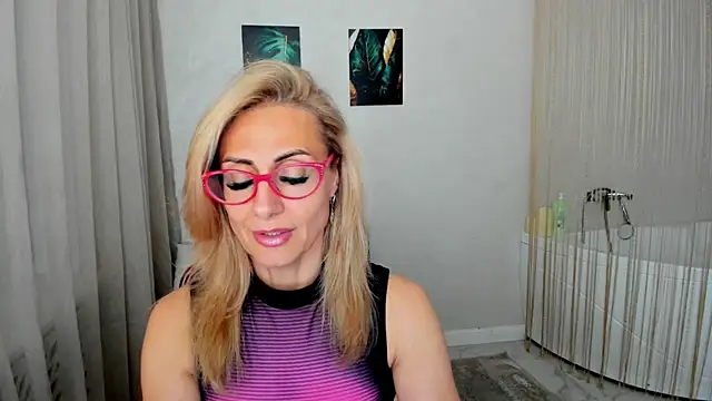 MuseOfStage's Webcam Show