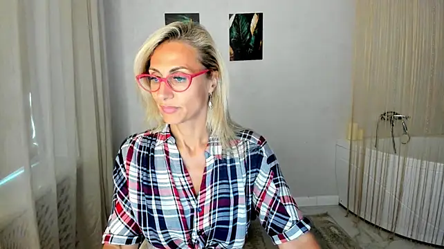 Chat XXX ao vivo de MuseOfStage