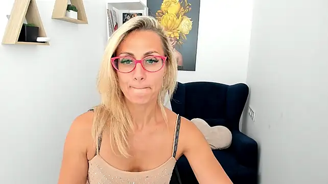 MuseOfStage Live XXX-chat