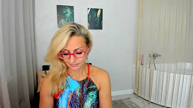 MuseOfStage's Webcam Show