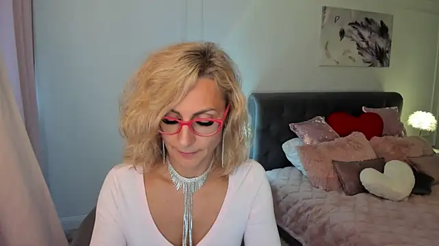 MuseOfStage Live XXX-chat