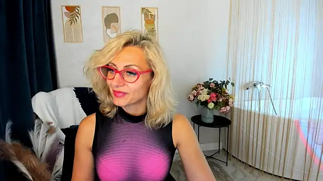 MuseOfStage Chat XXX live